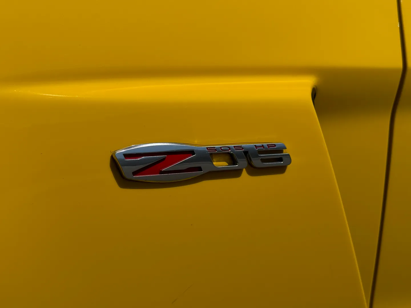 Chevrolet Corvette Z06 — photo 13