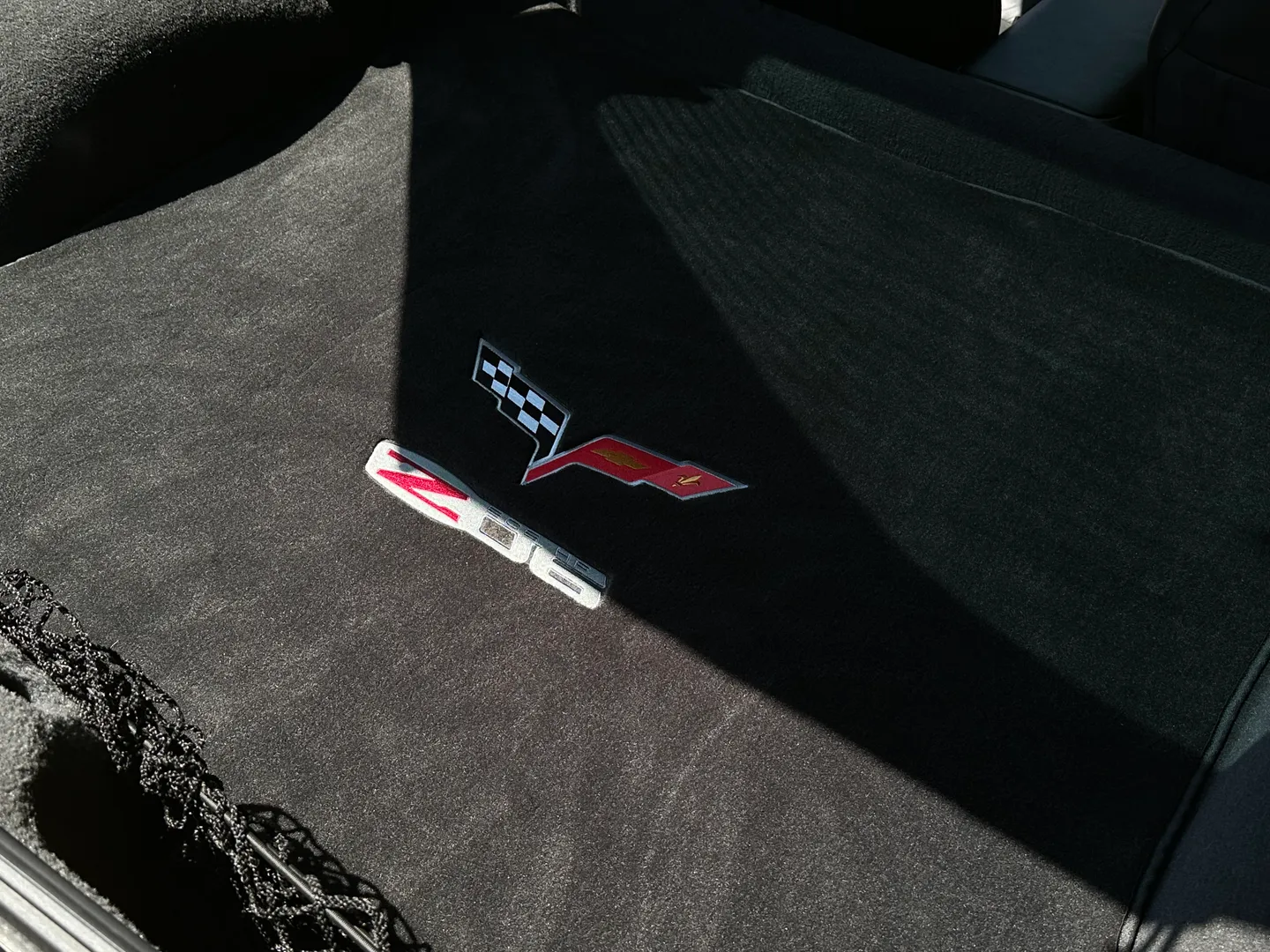 Chevrolet Corvette Z06 — photo 25