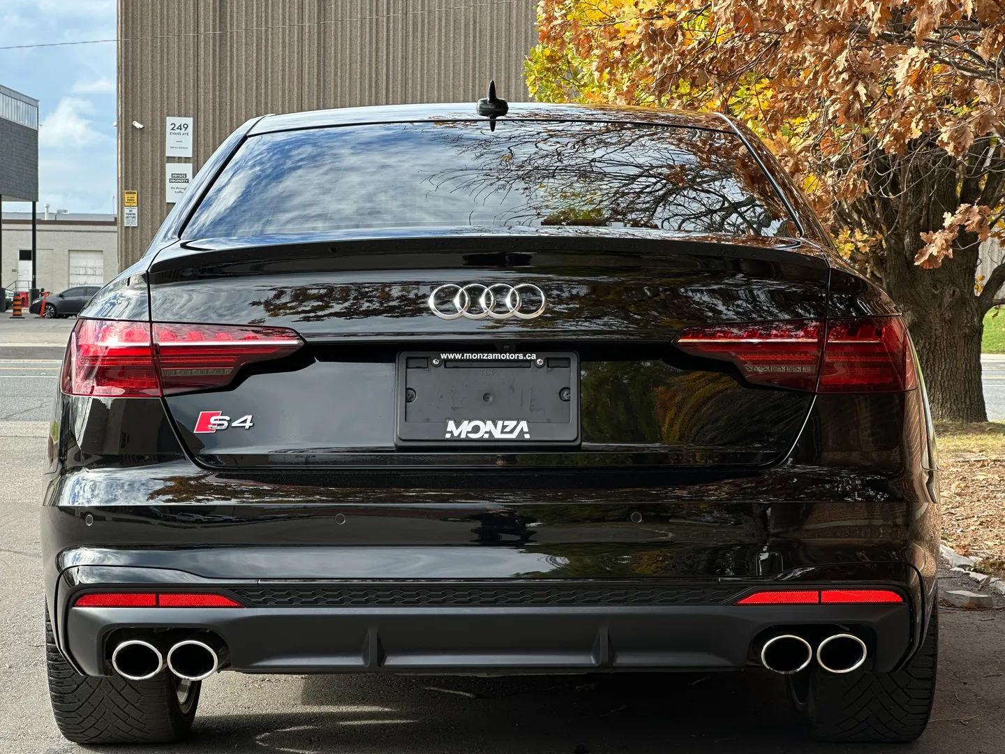 Audi S4  — photo 19
