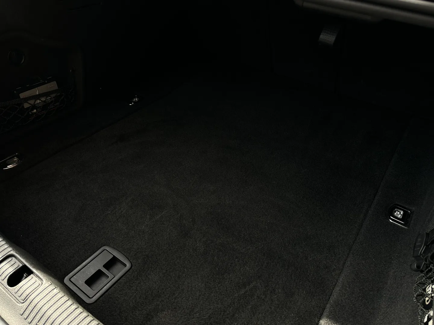 Audi S4  — photo 25