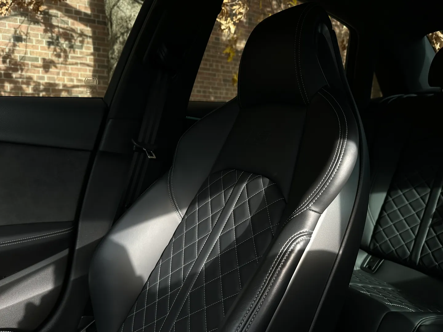 Audi S4  — photo 54