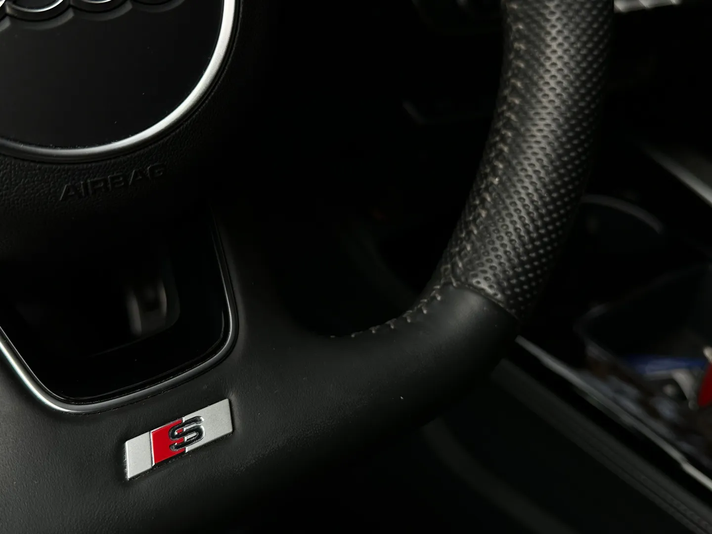Audi S4  — photo 72