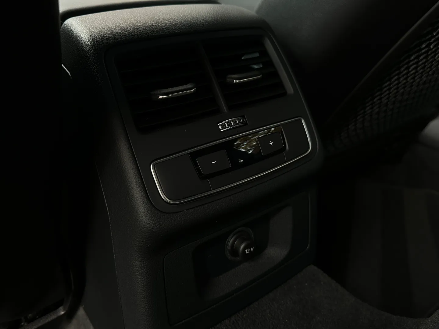 Audi S4  — photo 83