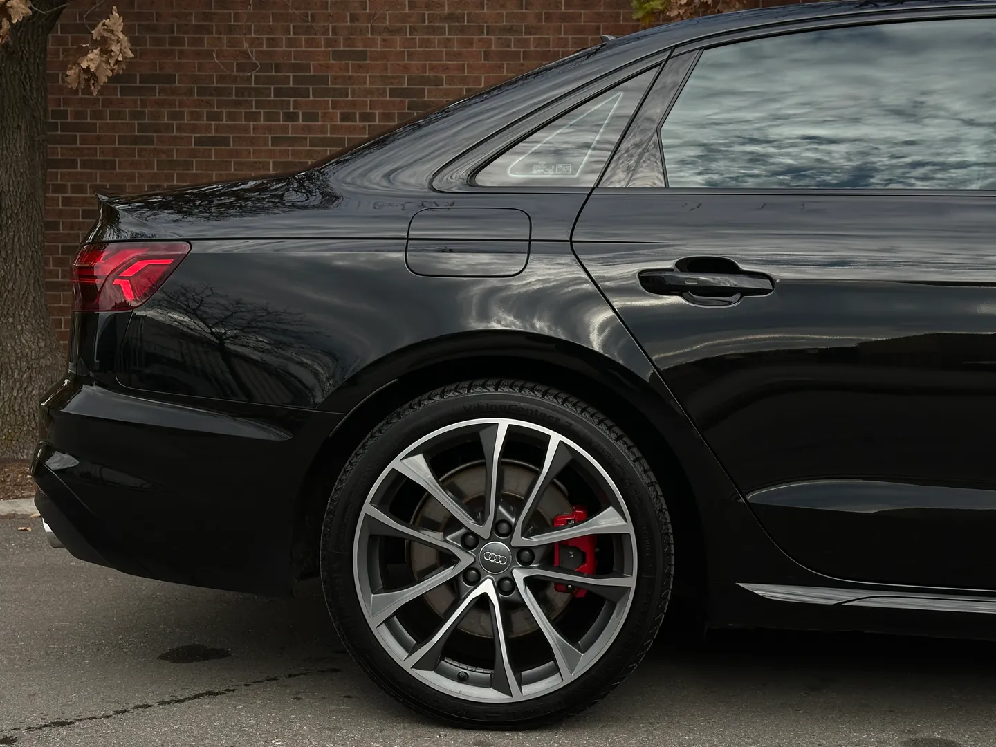 Audi S4  — photo 87