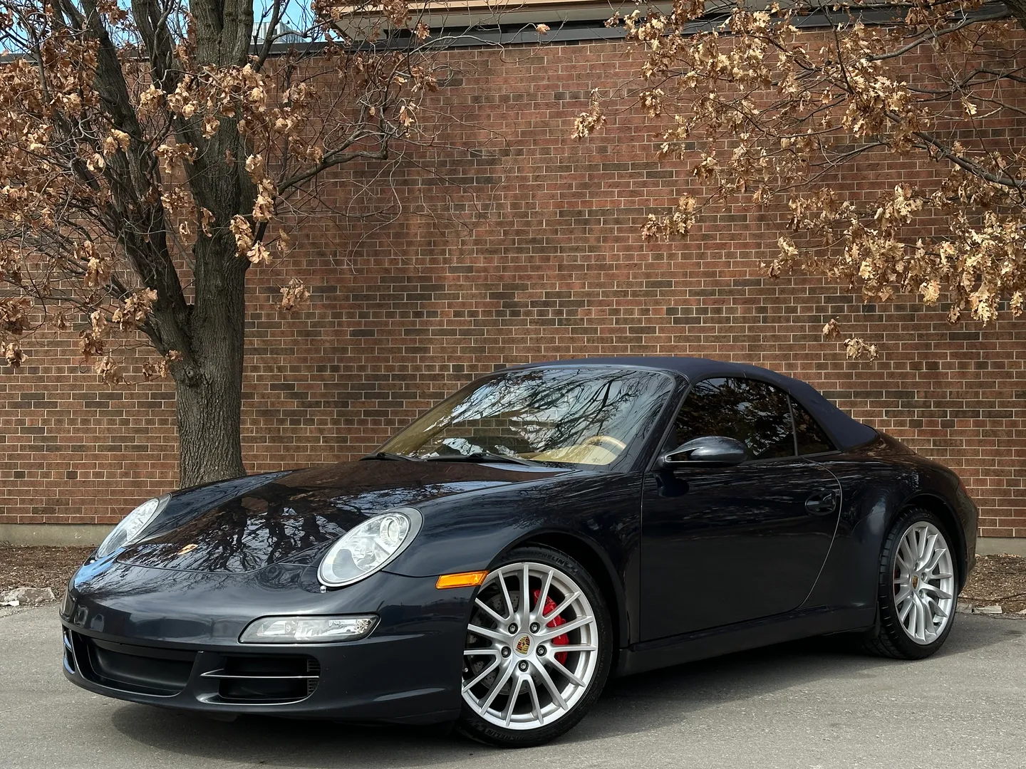 Porsche 911 Carrera S 6 Speed Manual Cabriolet — photo 3