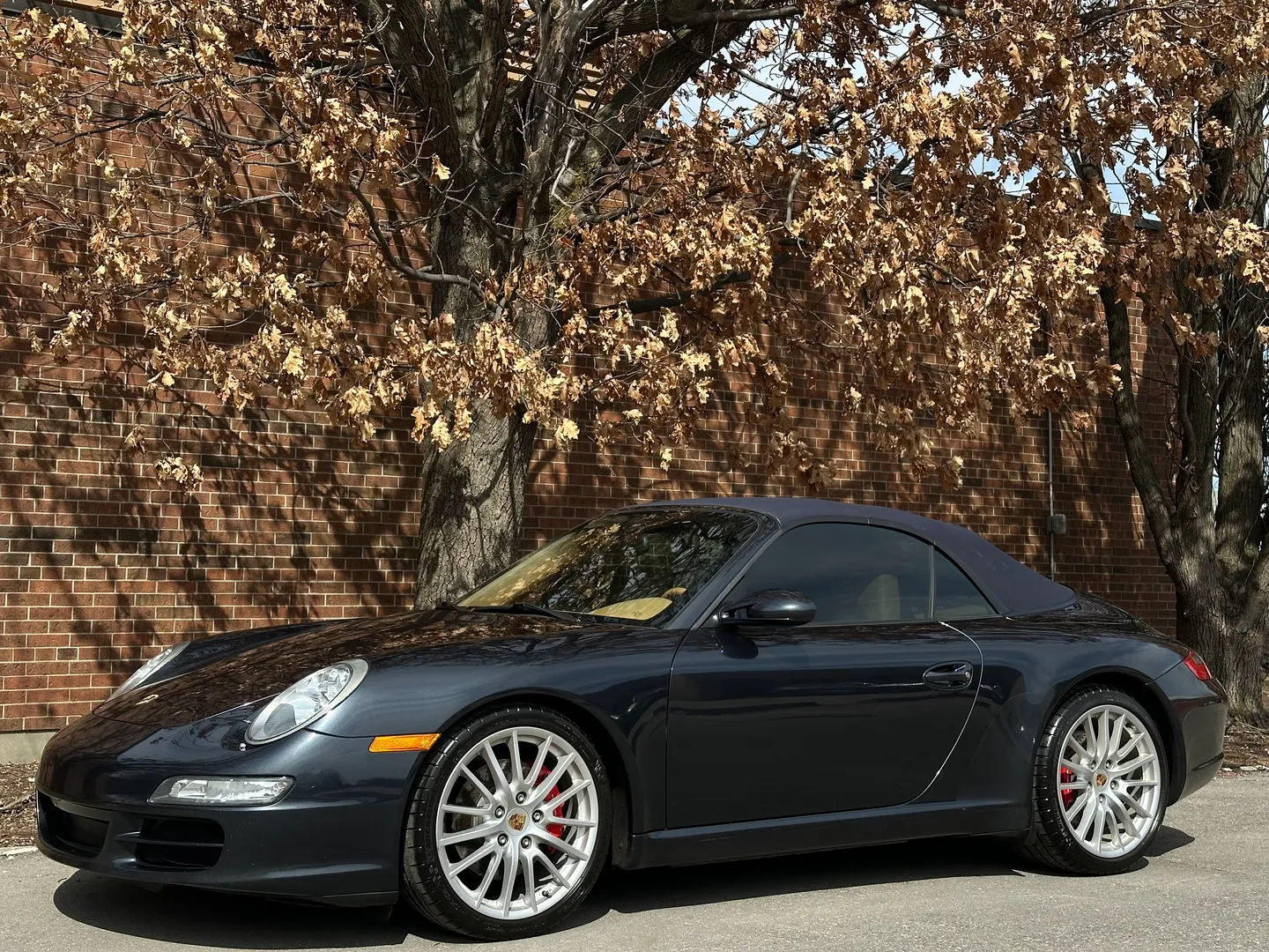 Porsche 911 Carrera S 6 Speed Manual Cabriolet — photo 10