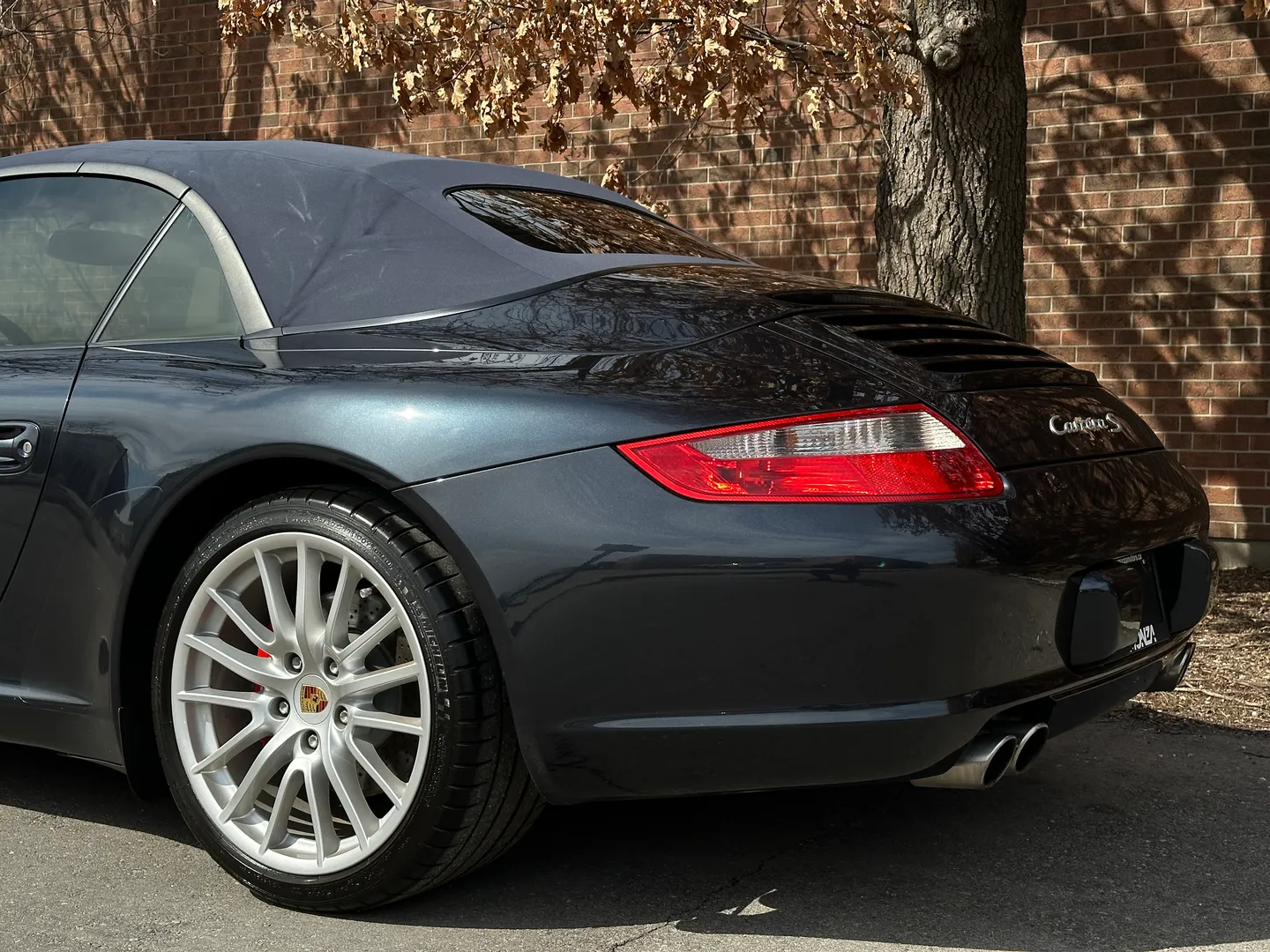 Porsche 911 Carrera S 6 Speed Manual Cabriolet — photo 22