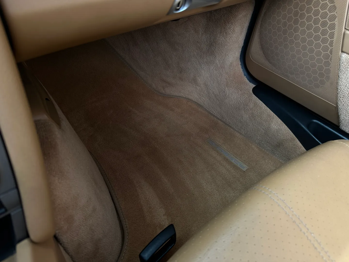 Porsche 911 Carrera S 6 Speed Manual Cabriolet — photo 68