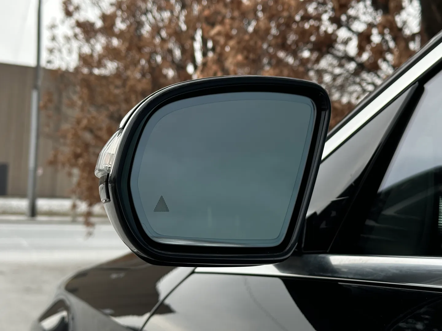 Mercedes Benz S63 AMG Sedan — photo 18