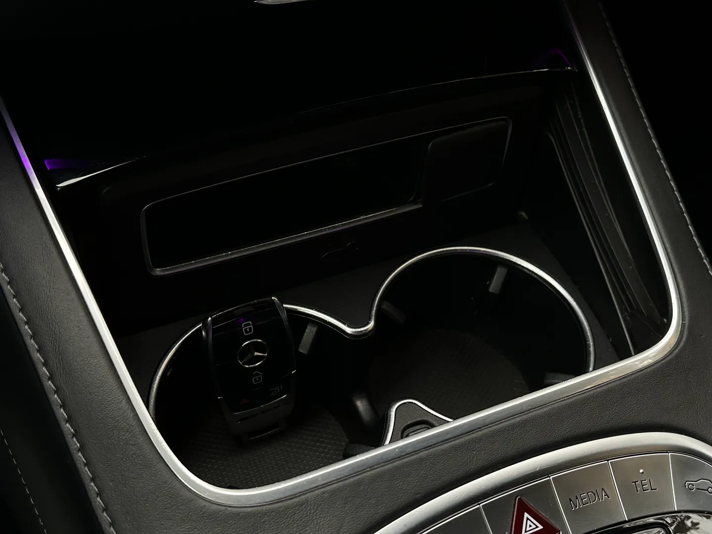 Mercedes Benz S63 AMG Sedan — photo 48