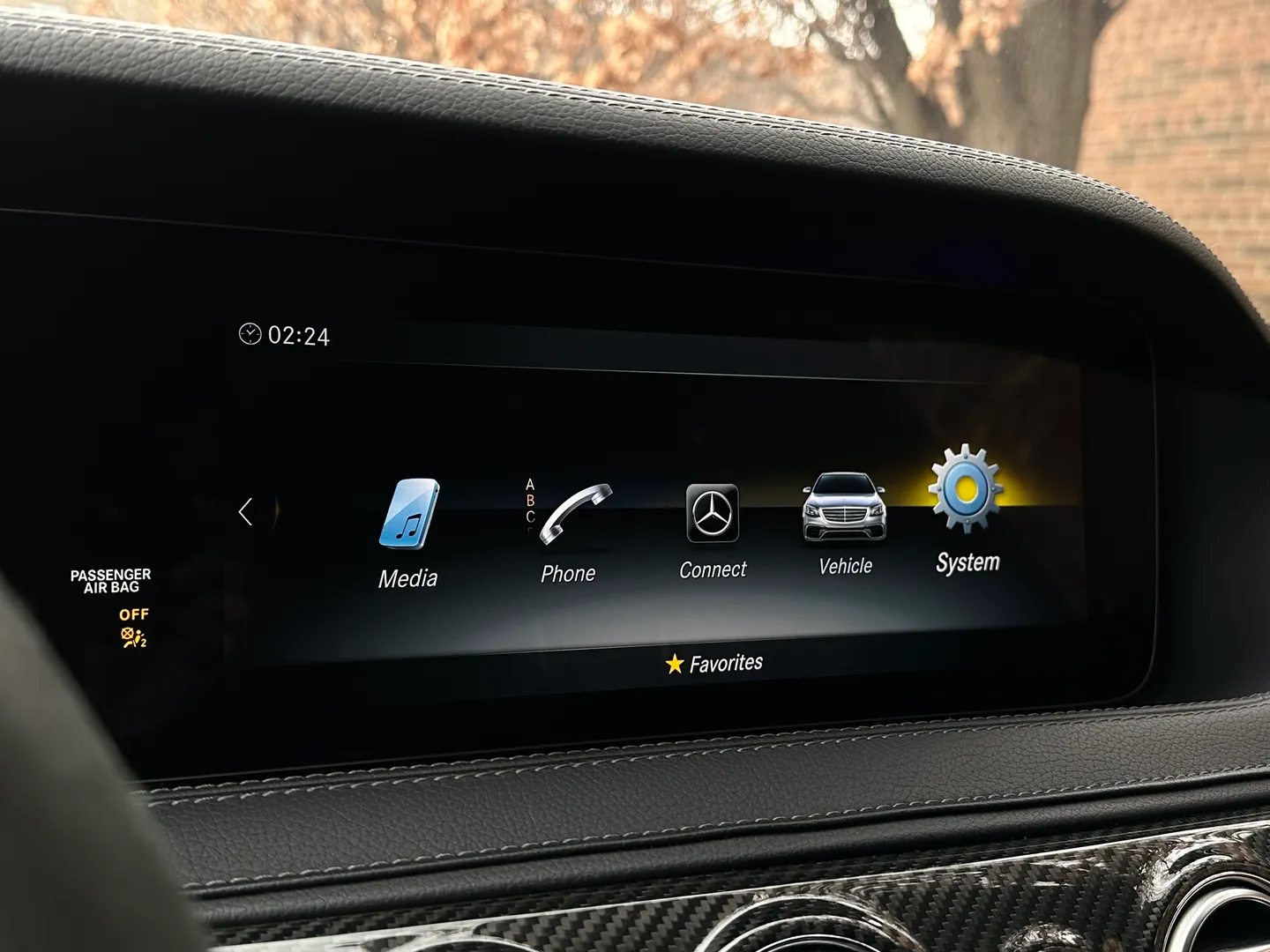 Mercedes Benz S63 AMG Sedan — photo 72