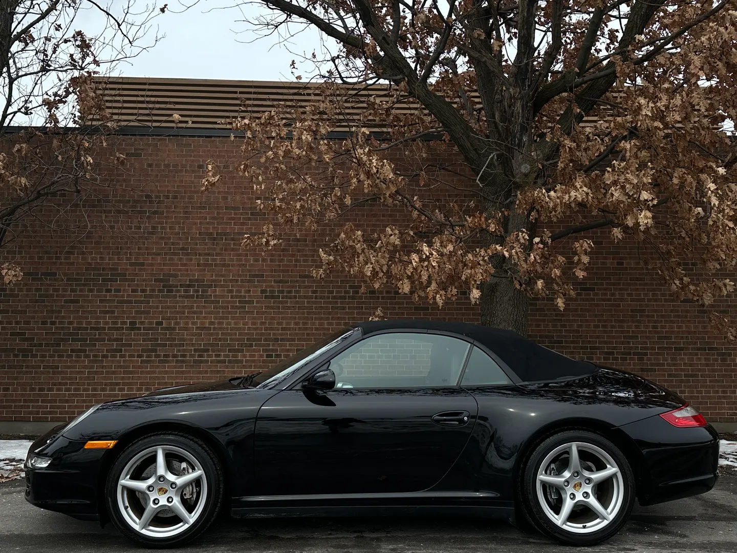 Porsche 911 Carrera 4 6 Speed Manual Cabriolet — photo 11