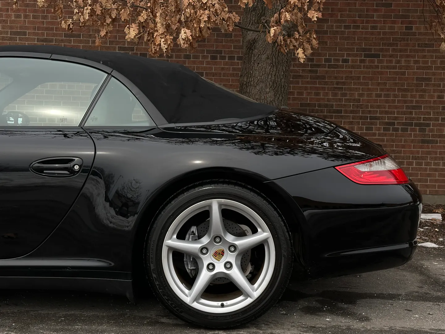 Porsche 911 Carrera 4 6 Speed Manual Cabriolet — photo 13