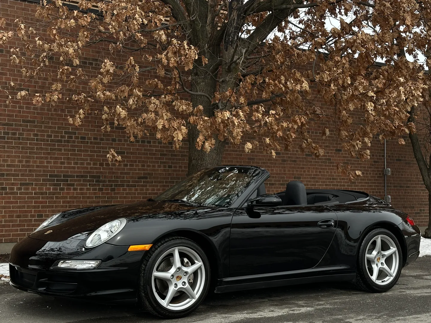 Porsche 911 Carrera 4 6 Speed Manual Cabriolet — photo 30