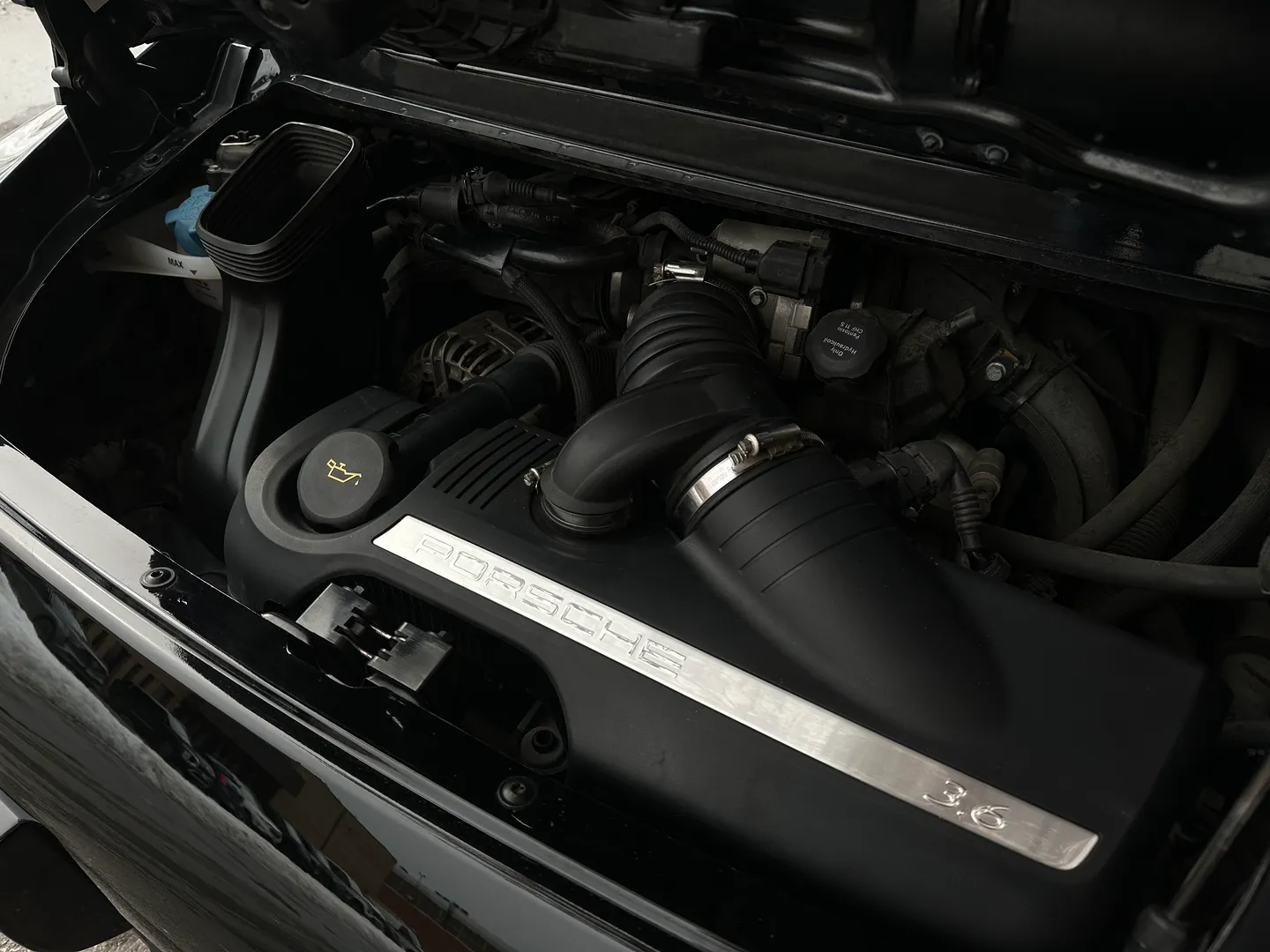 Porsche 911 Carrera 4 6 Speed Manual Cabriolet — photo 39