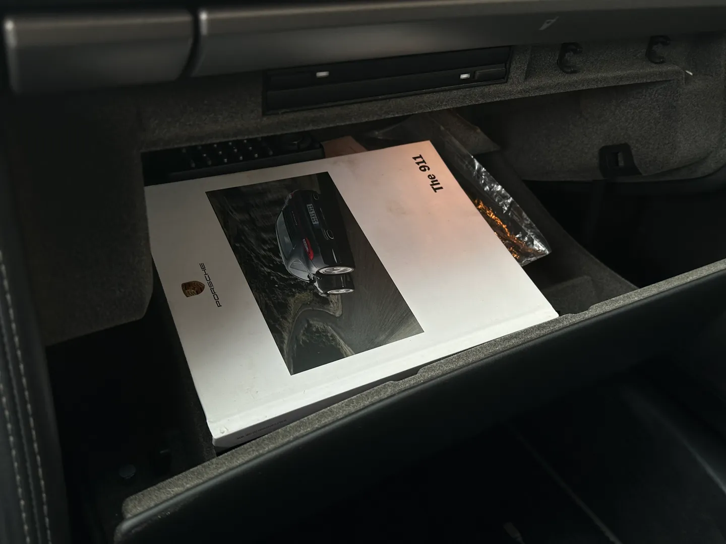 Porsche 911 Carrera 4 6 Speed Manual Cabriolet — photo 67