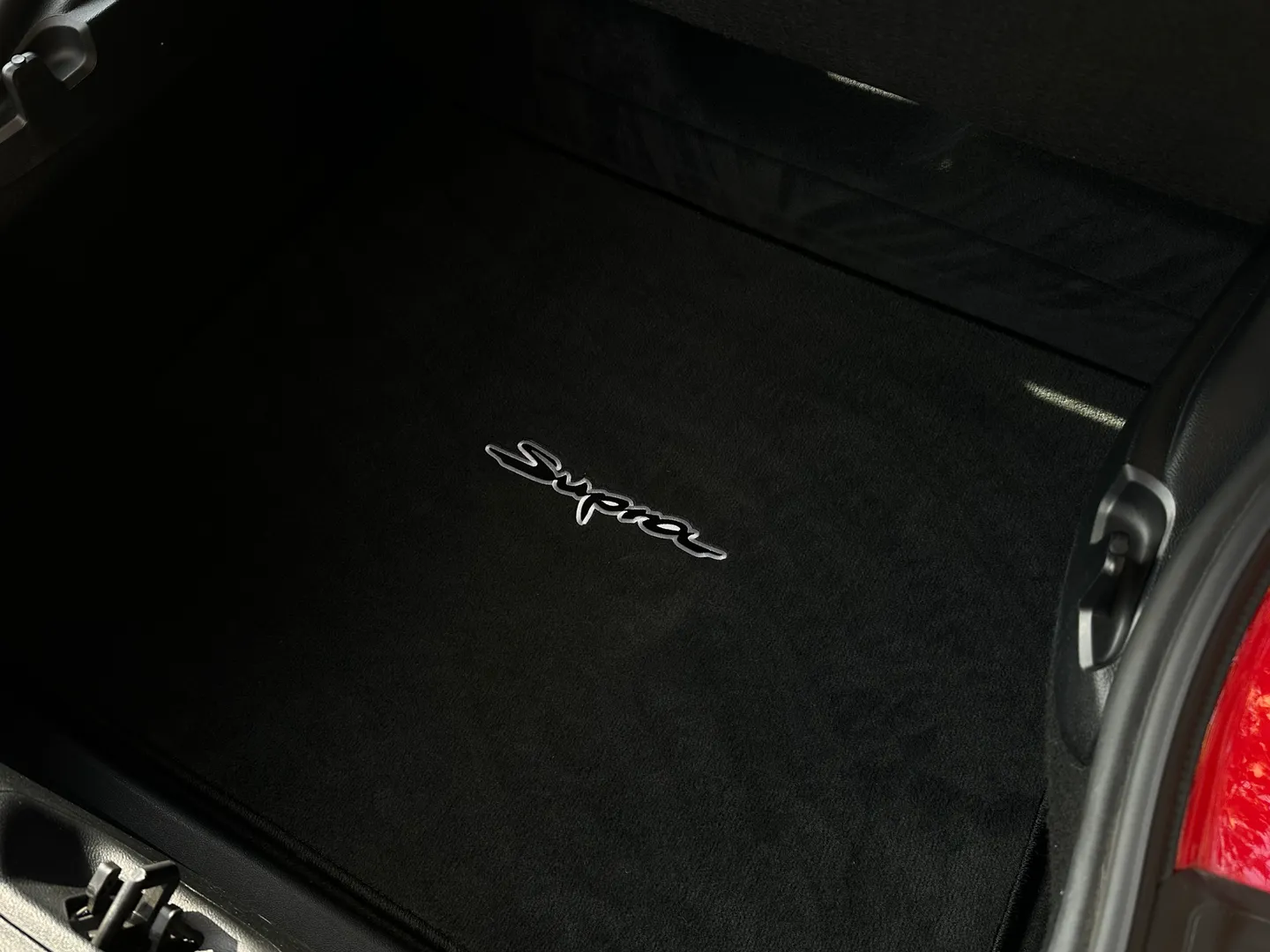 Toyota Supra  — photo 31