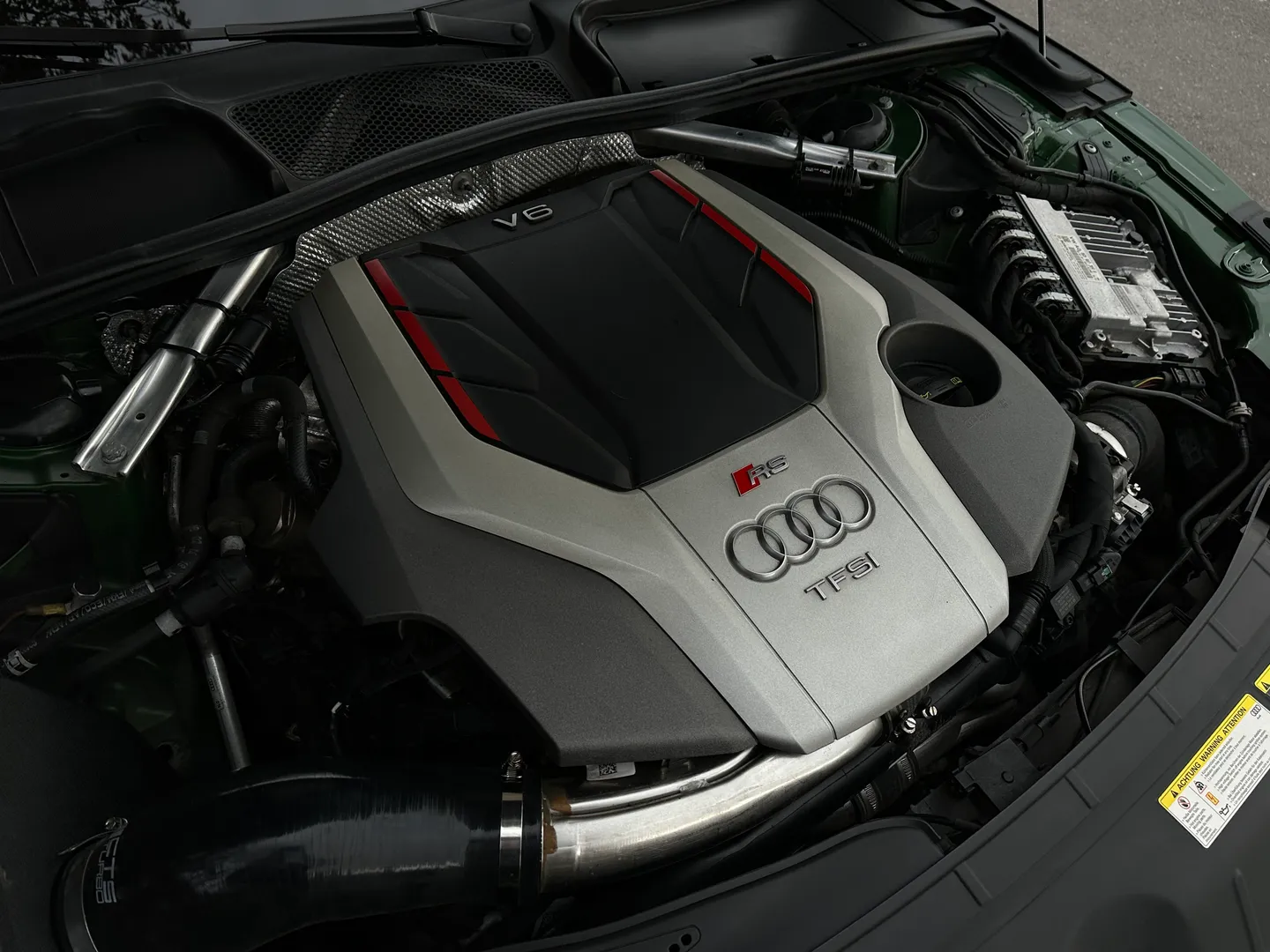 Audi RS5 Coupe — photo 31