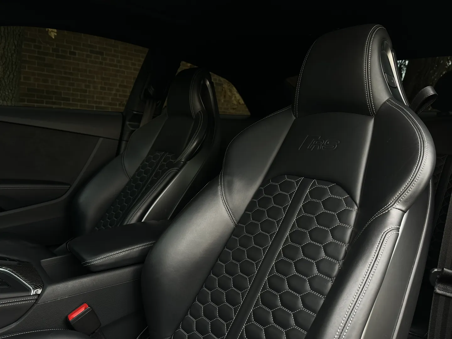 Audi RS5 Coupe — photo 38