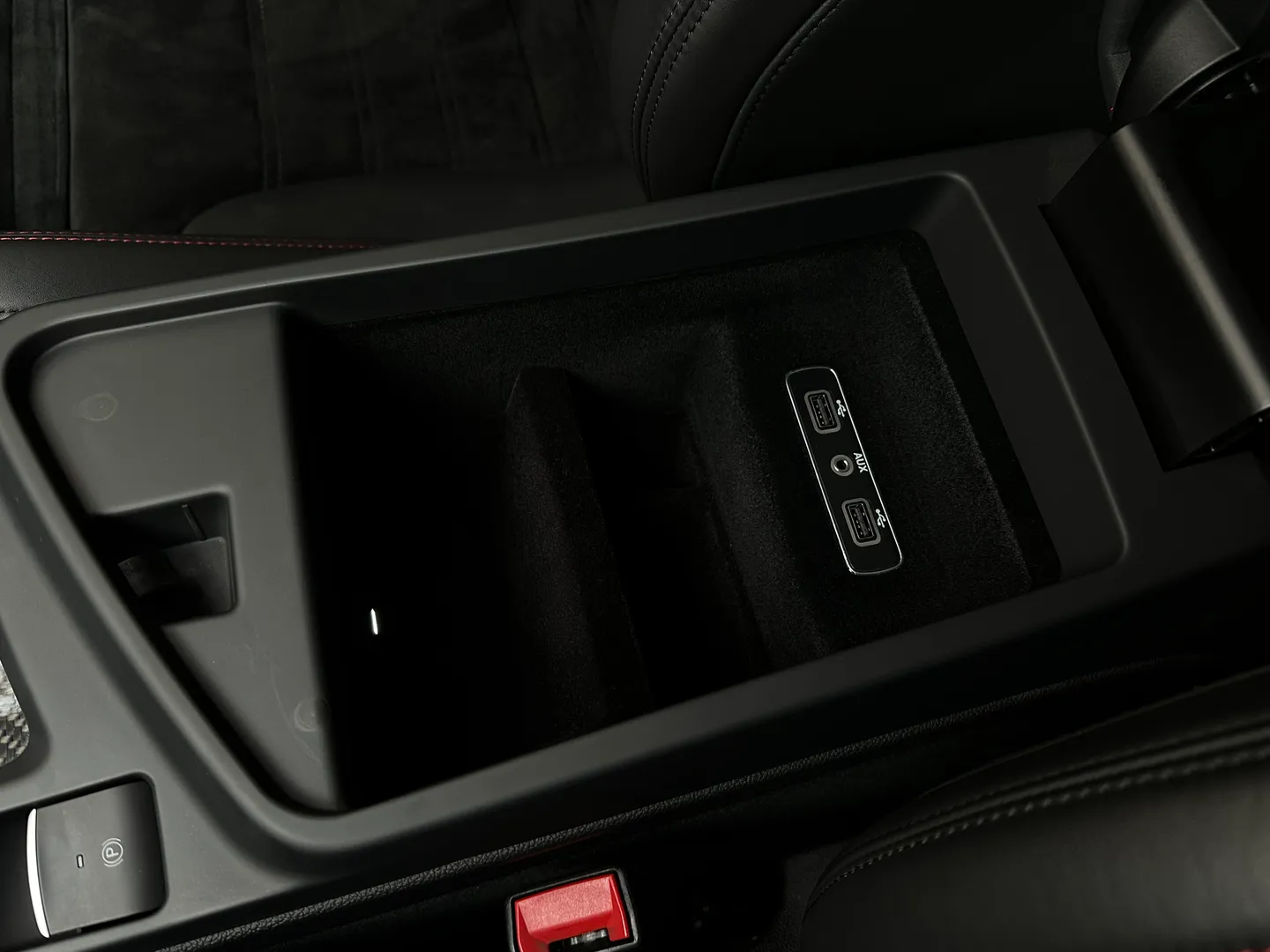 Alfa Romeo Stelvio Quadrifoglio  — photo 57