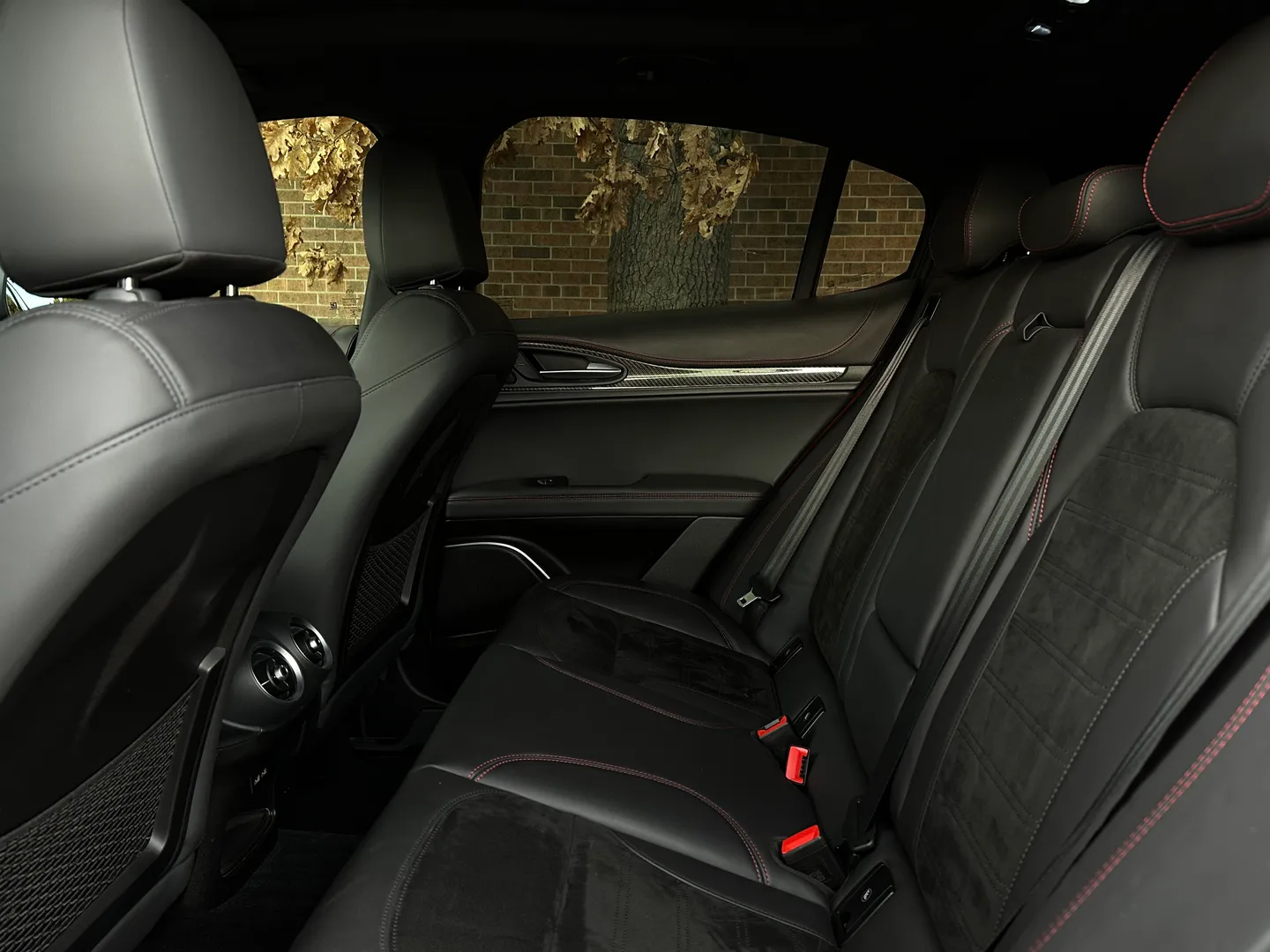 Alfa Romeo Stelvio Quadrifoglio  — photo 80