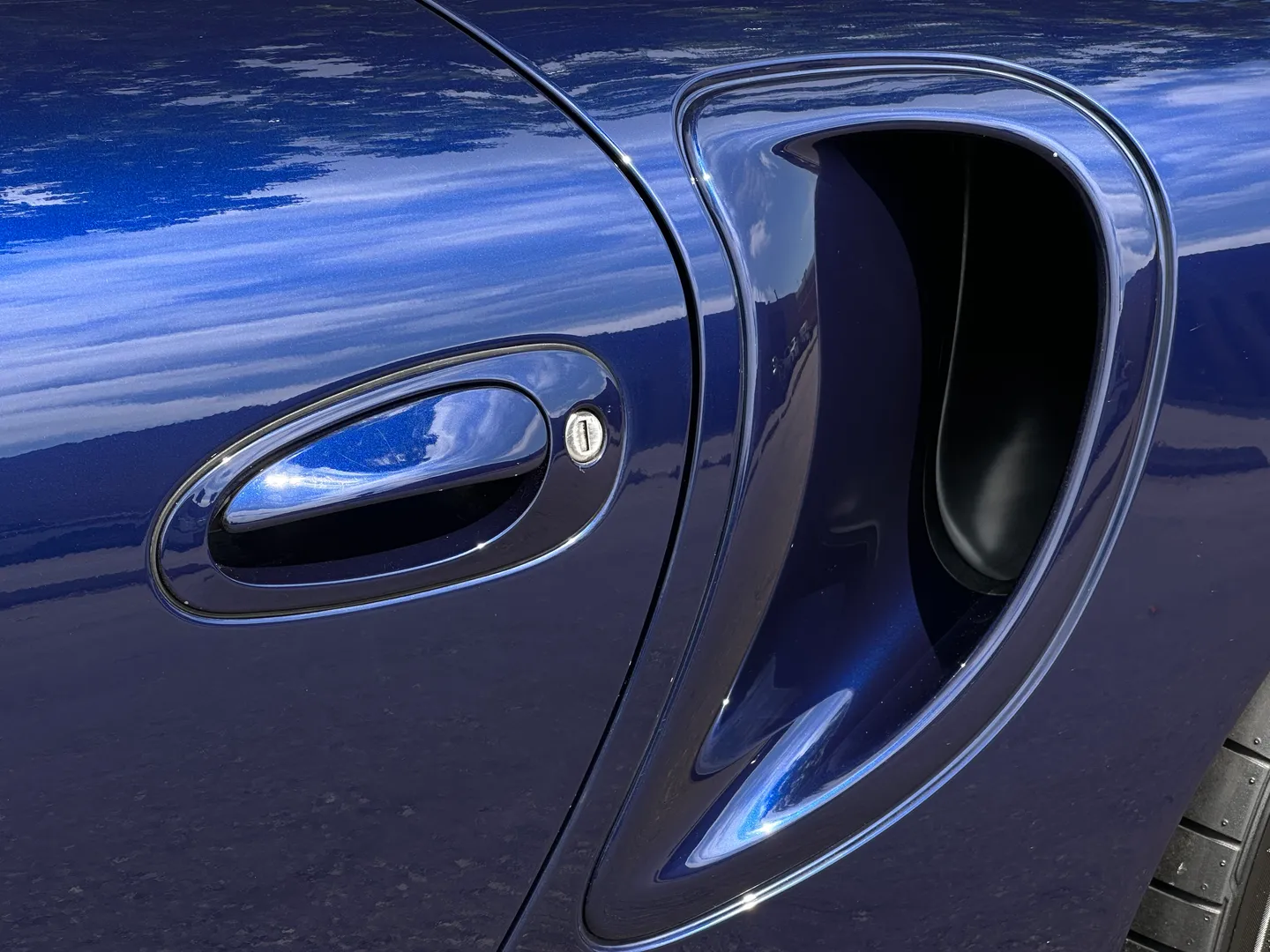 Porsche 911 Turbo 6 Speed Manual Coupe — photo 14