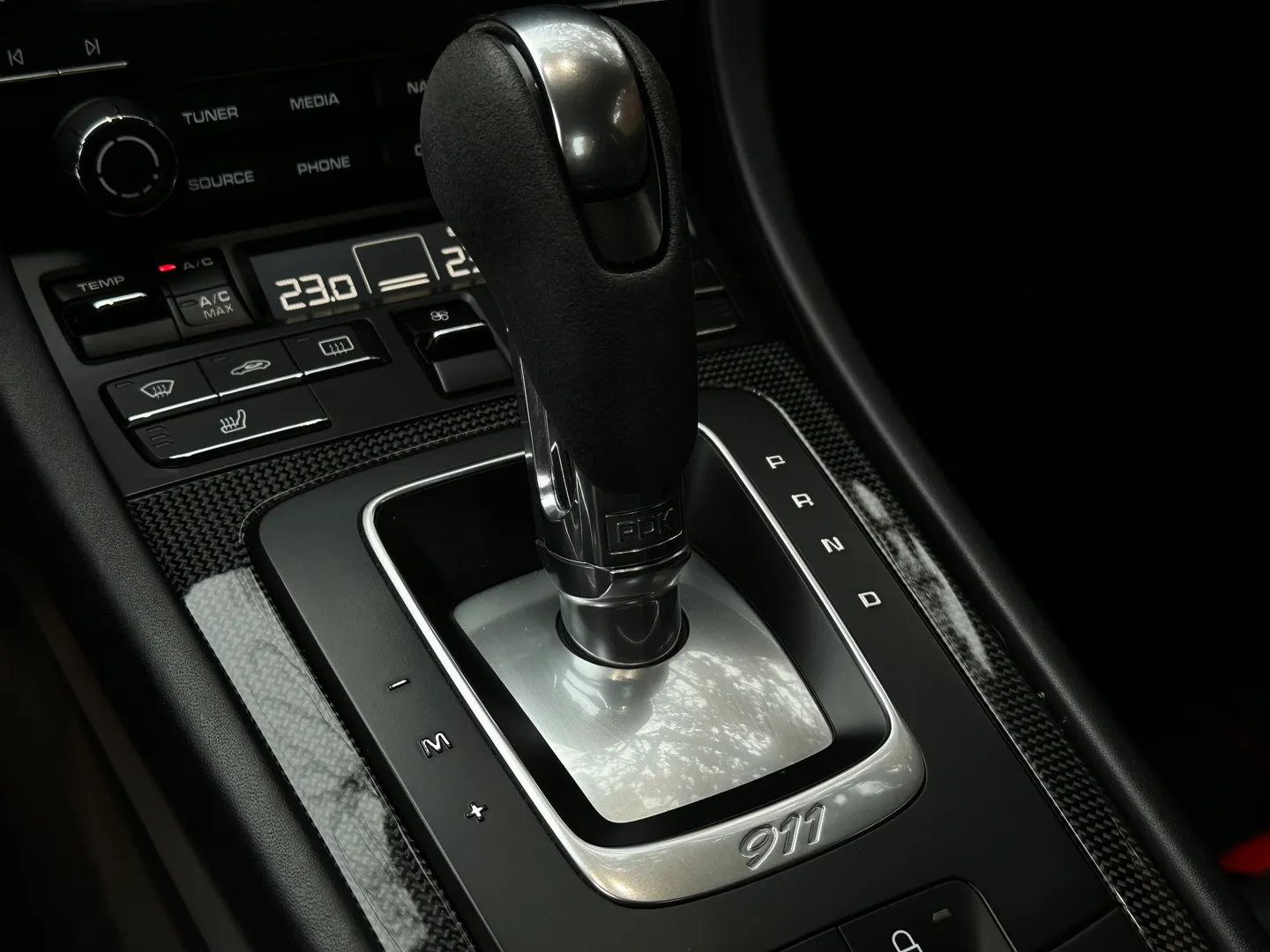 Porsche 911 Carrera GTS Coupe — photo 46