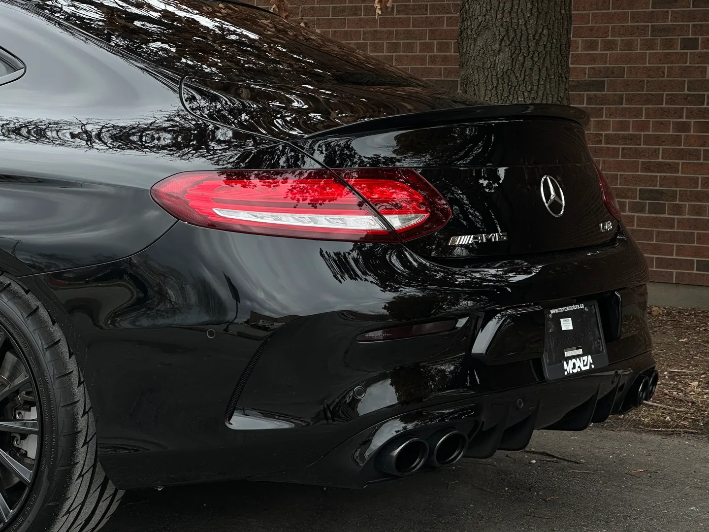 Mercedes Benz C43 AMG Coupe  — photo 25