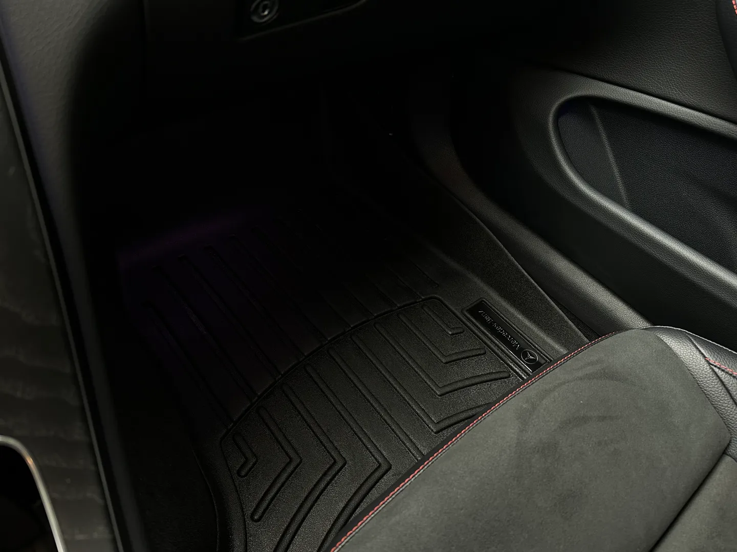 Mercedes Benz C43 AMG Coupe  — photo 60