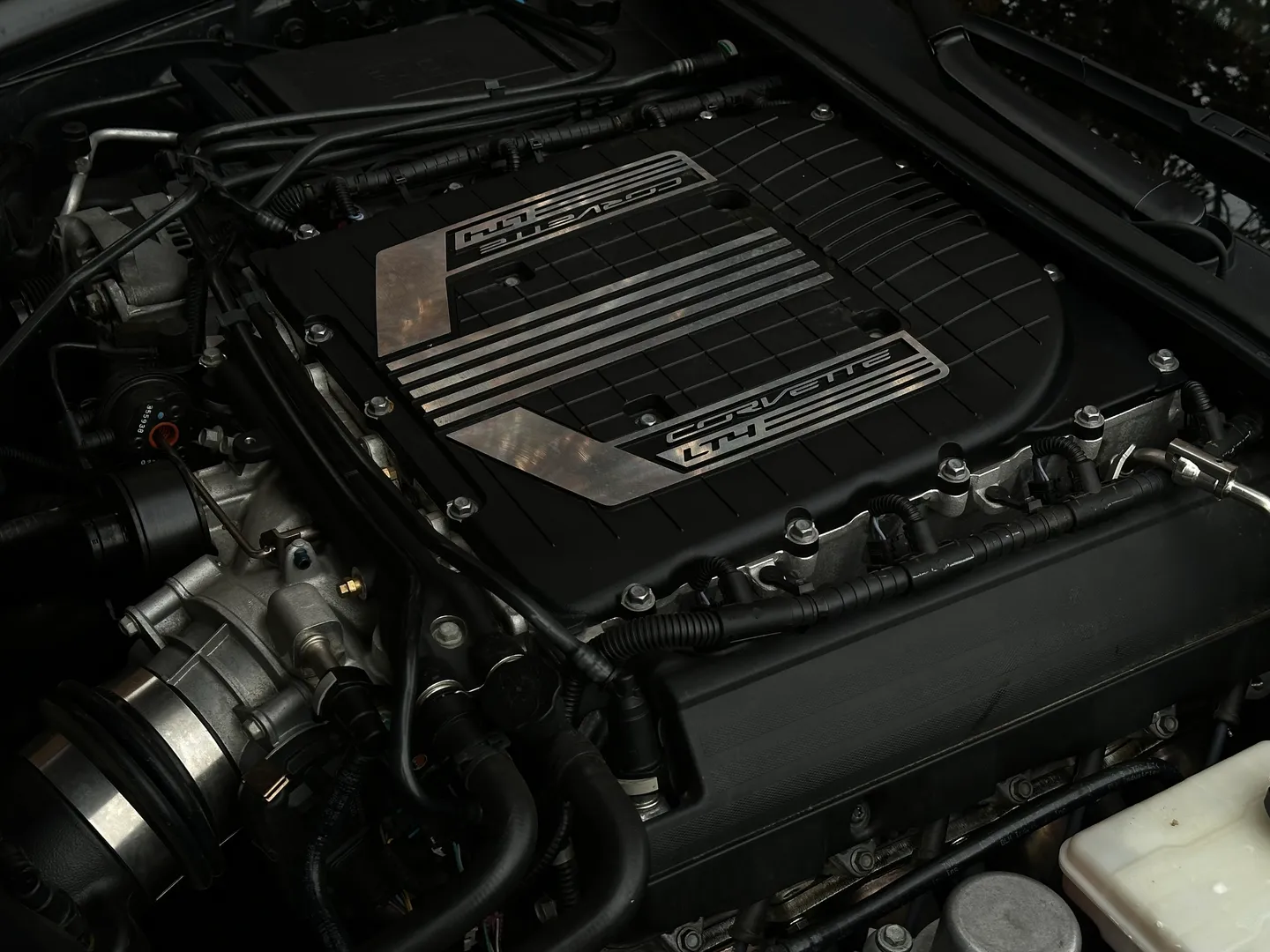 Chevrolet Corvette Z06 3LZ Coupe — photo 30