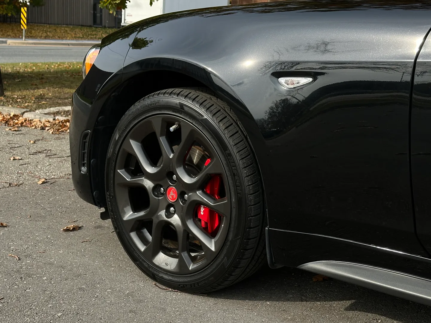 Fiat 124 Spider Abarth 6 Speed Manual — photo 11