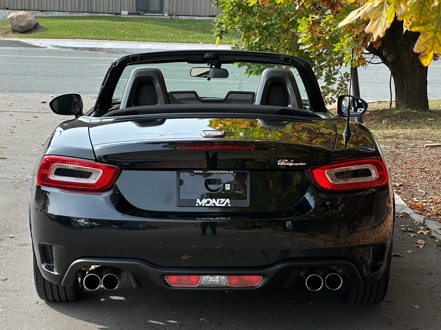 Fiat 124 Spider Abarth 6 Speed Manual — photo 17