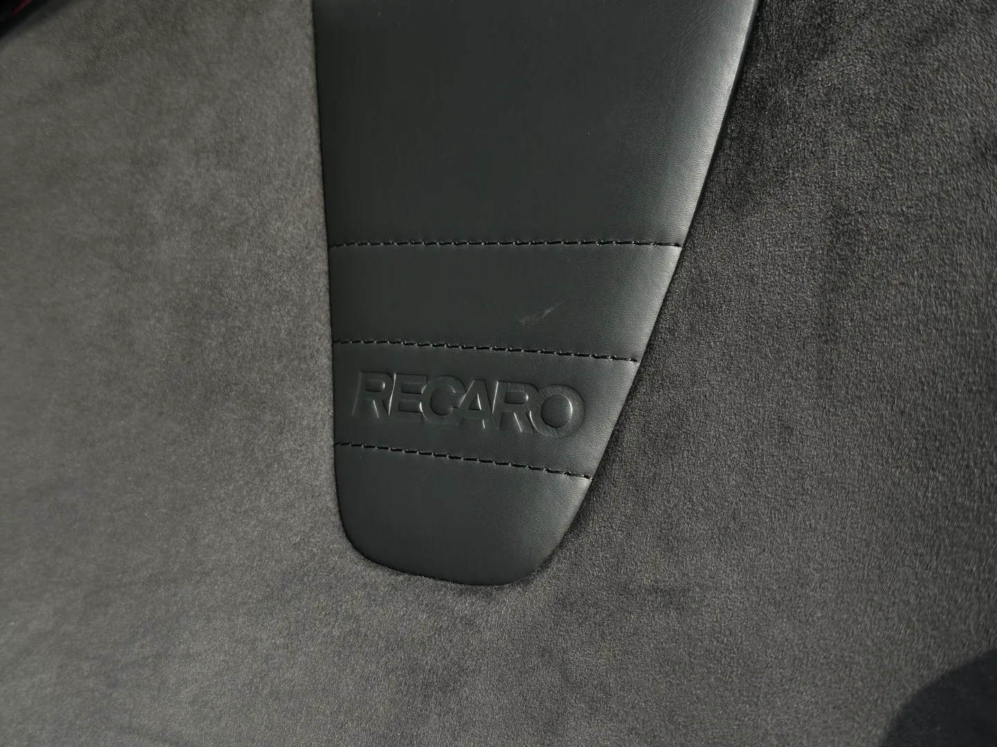 Fiat 124 Spider Abarth 6 Speed Manual — photo 35