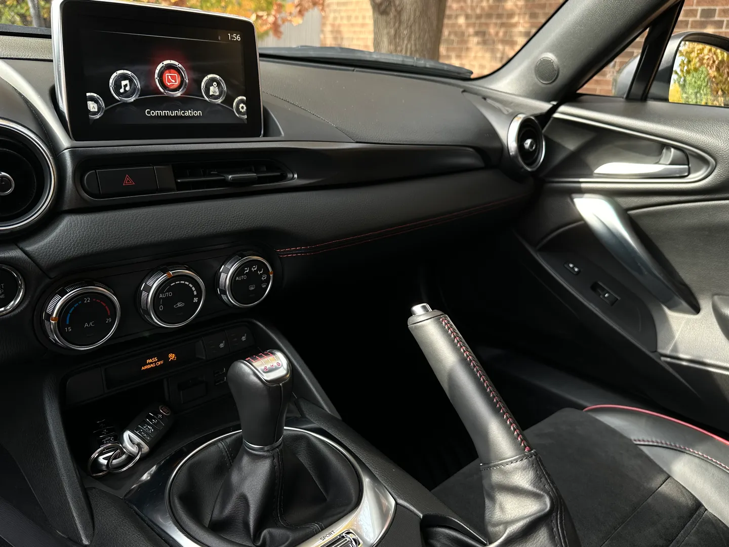 Fiat 124 Spider Abarth 6 Speed Manual — photo 41