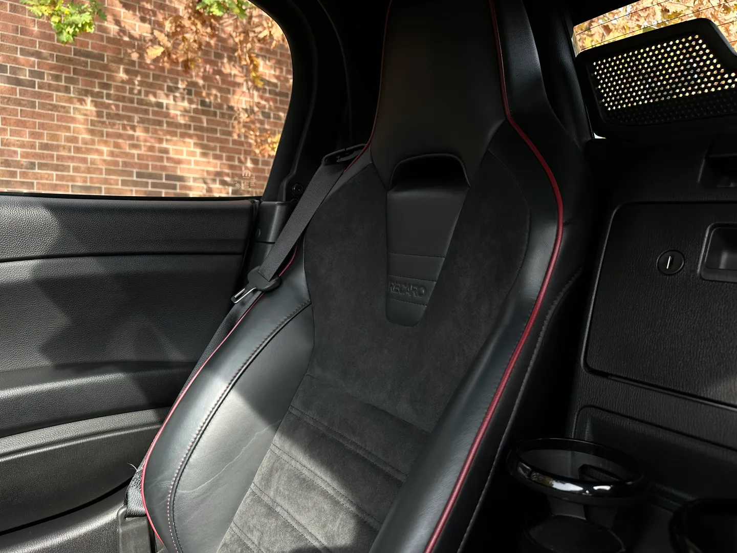 Fiat 124 Spider Abarth 6 Speed Manual — photo 54