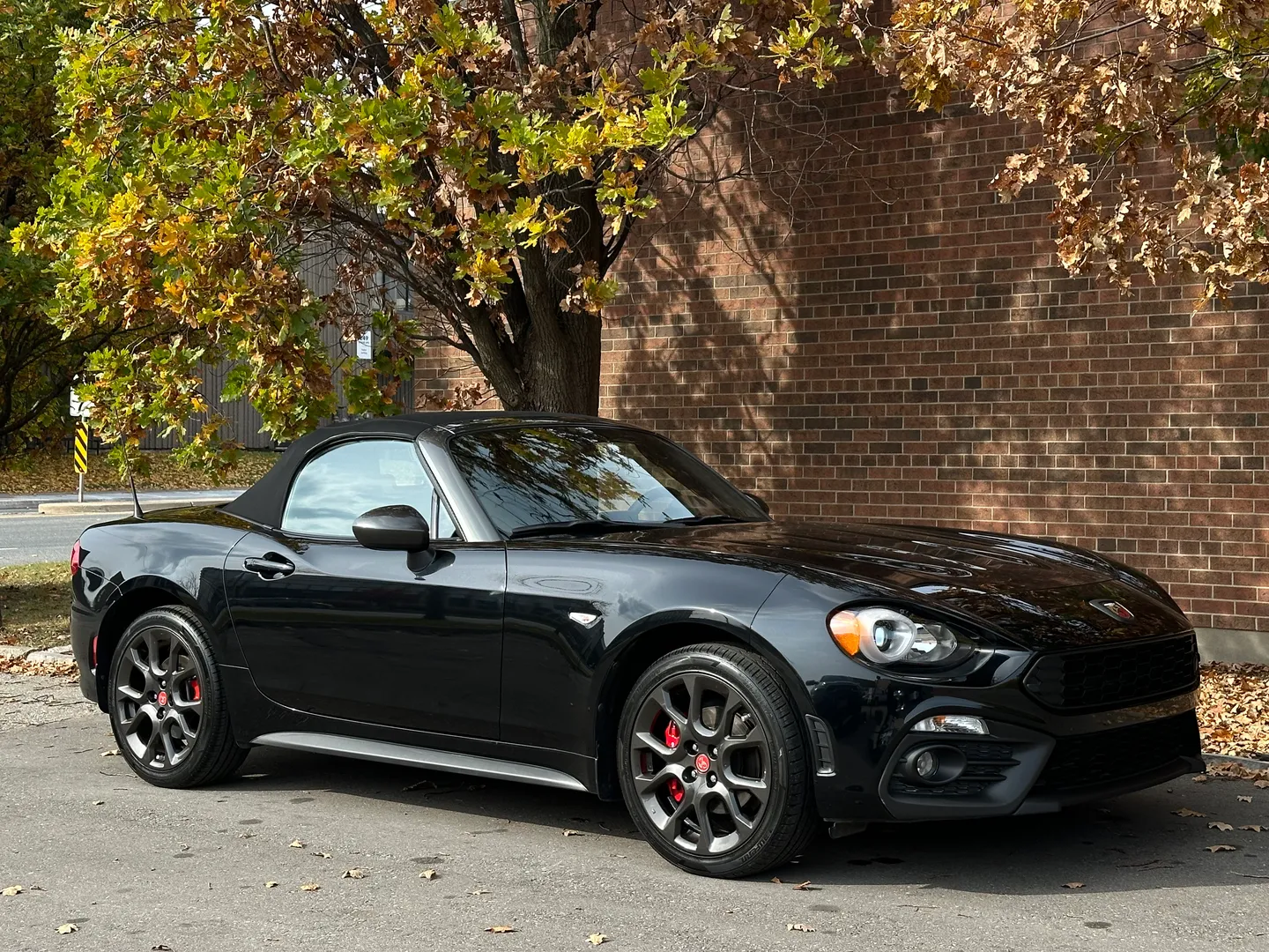 Fiat 124 Spider Abarth 6 Speed Manual — photo 74