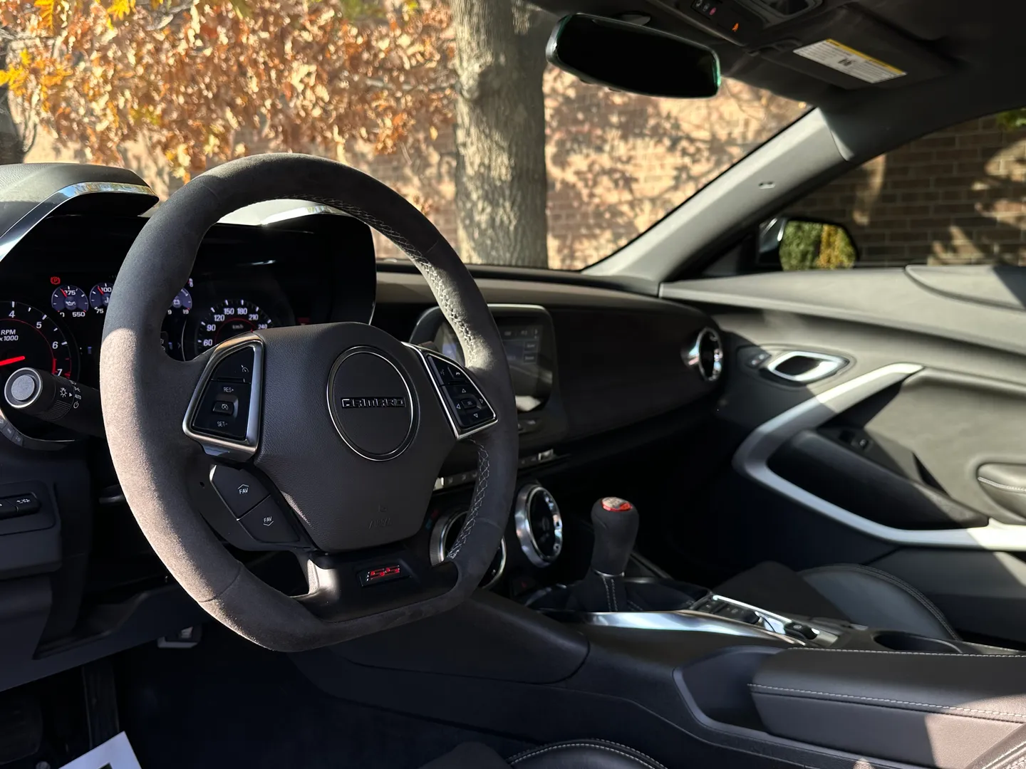 Chevrolet Camaro SS 1LE Package — photo 35