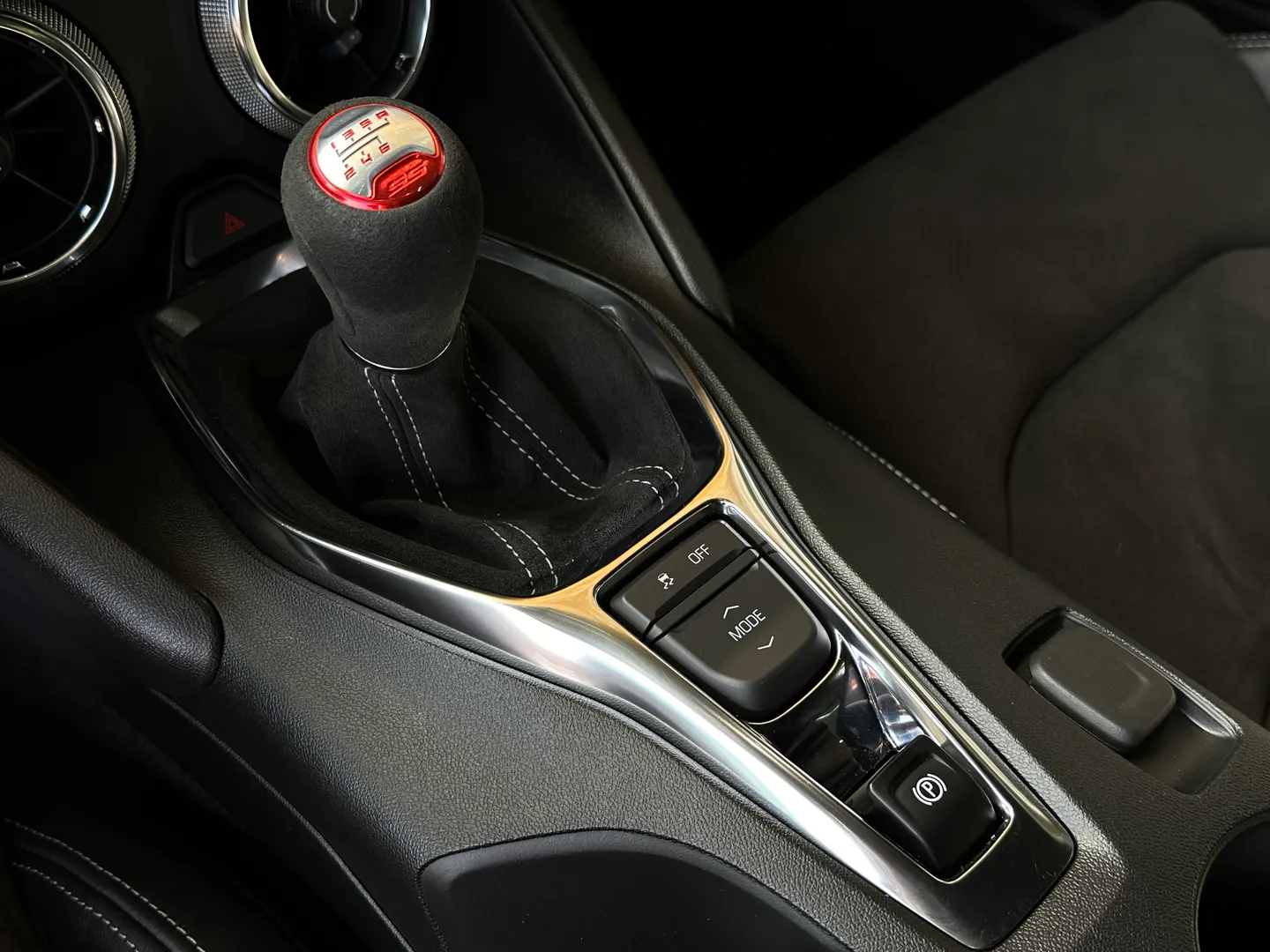 Chevrolet Camaro SS 1LE Package — photo 48