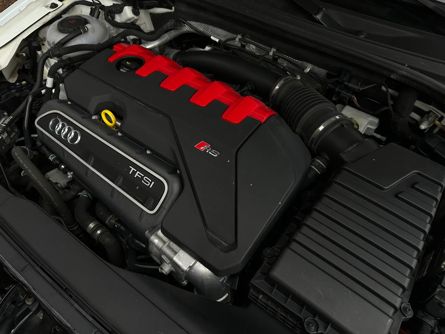 Audi RS3  — photo 26