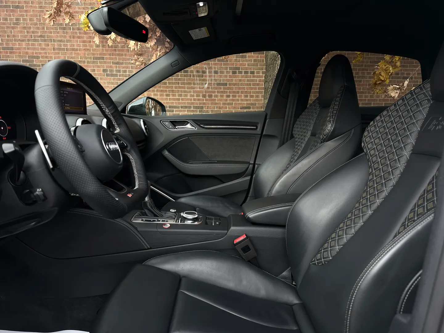Audi RS3  — photo 28