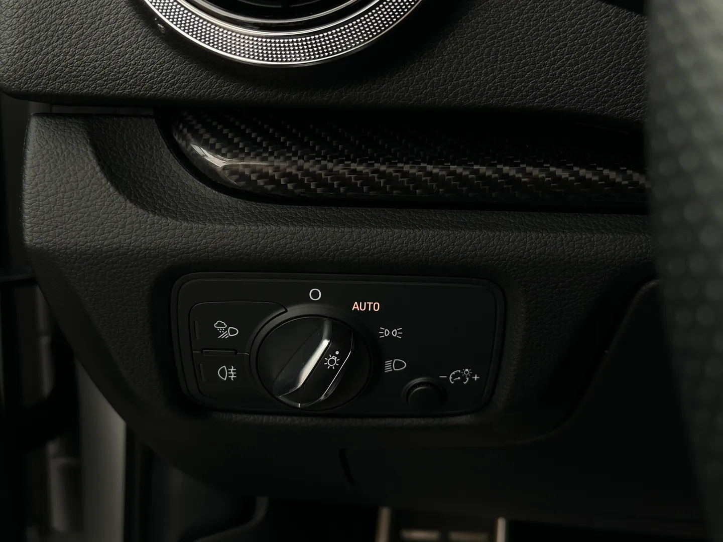 Audi RS3  — photo 70