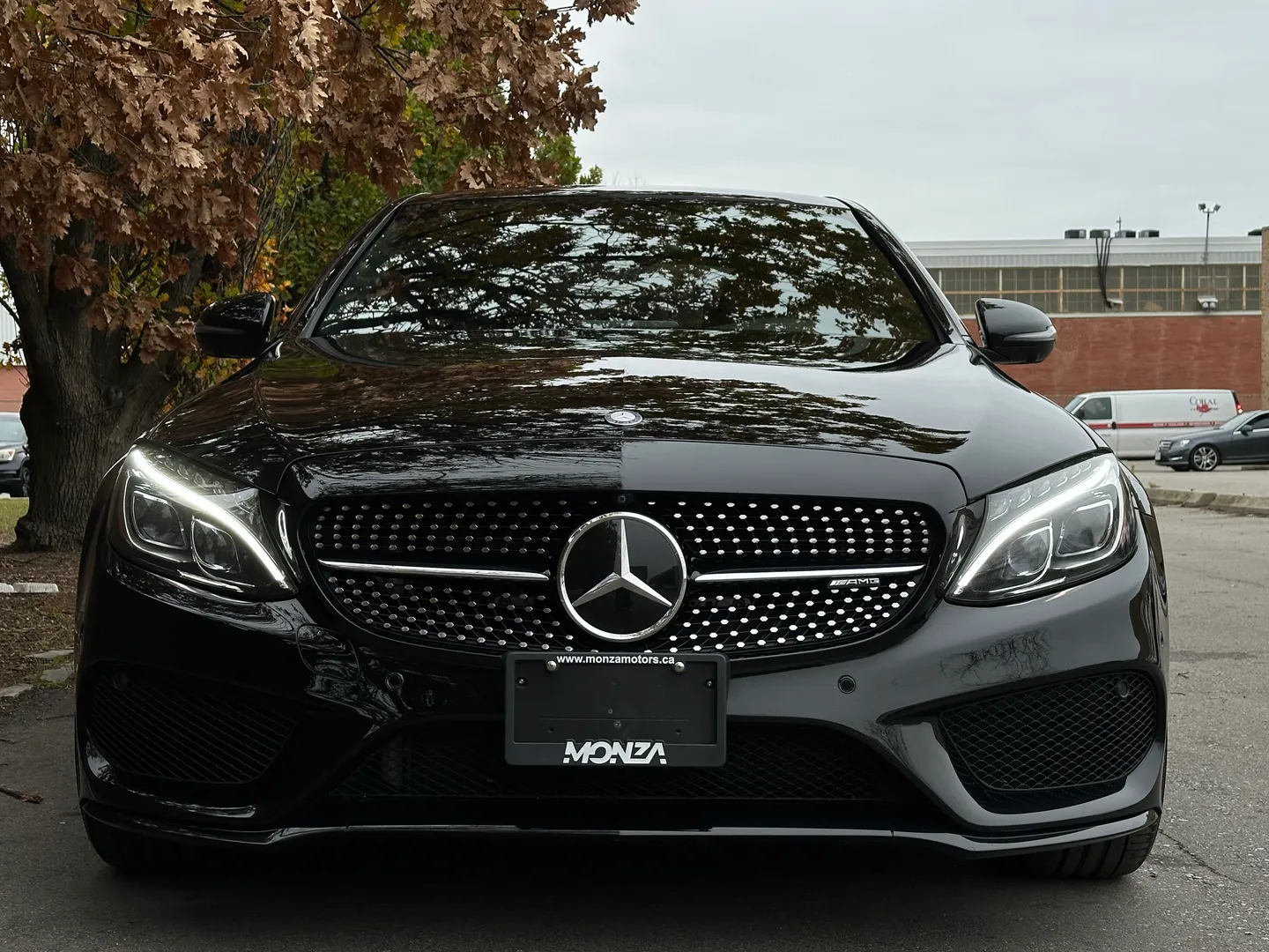 Mercedes Benz C43 AMG Sedan — photo 4