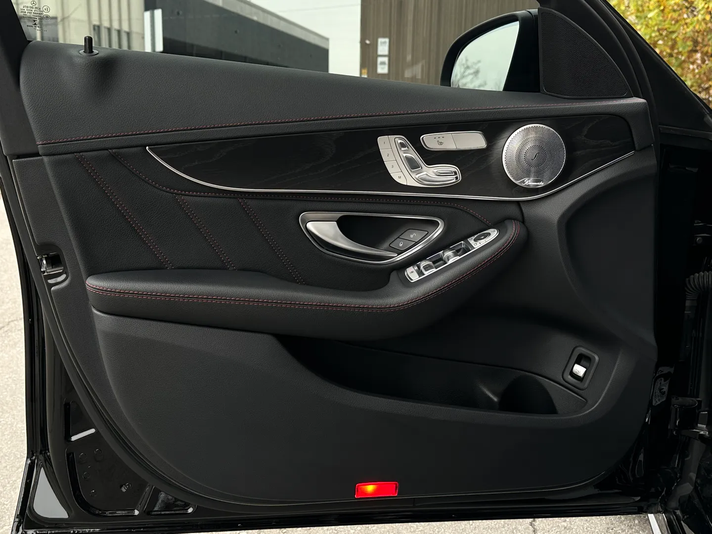 Mercedes Benz C43 AMG Sedan — photo 36
