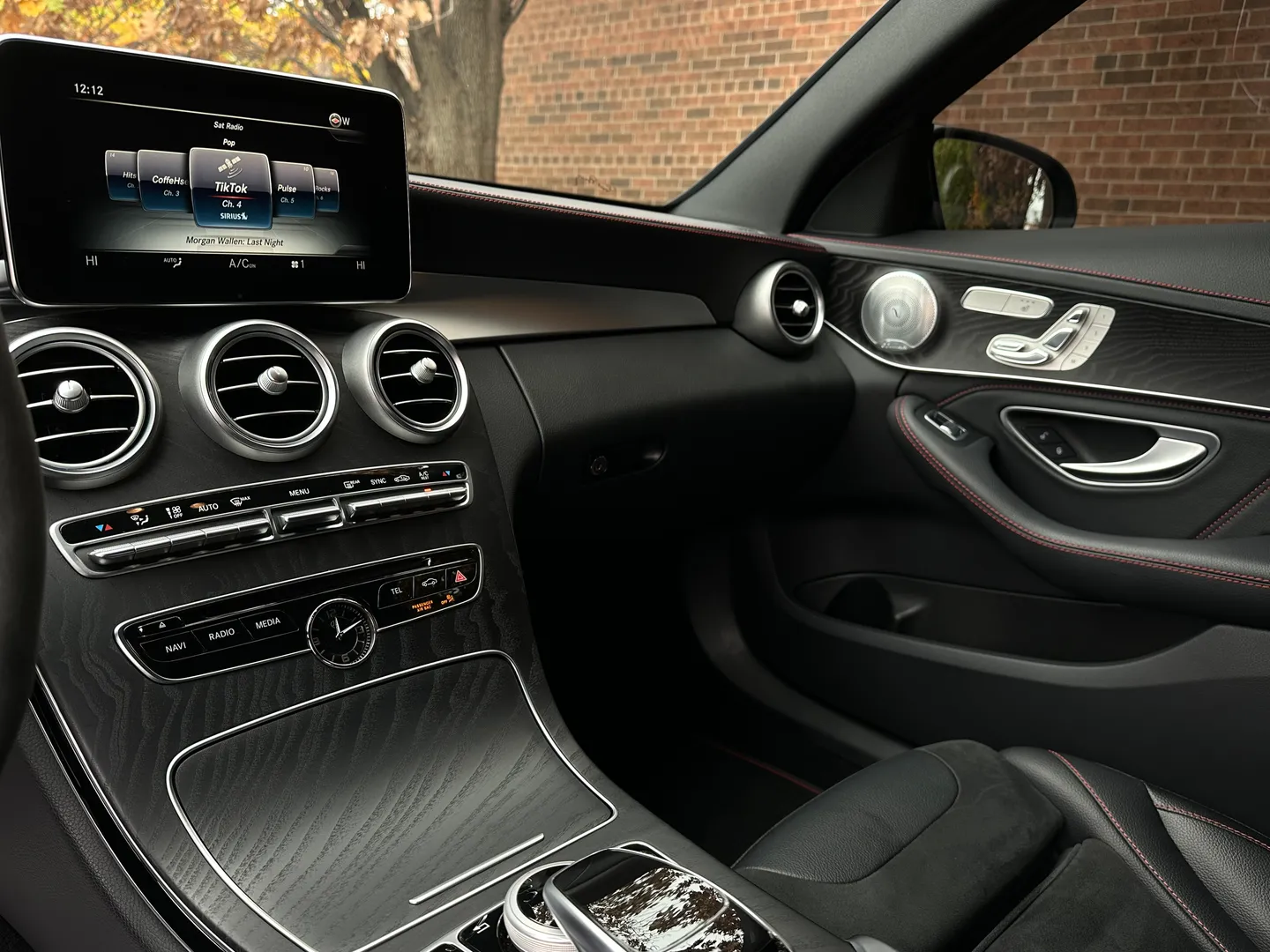 Mercedes Benz C43 AMG Sedan — photo 39