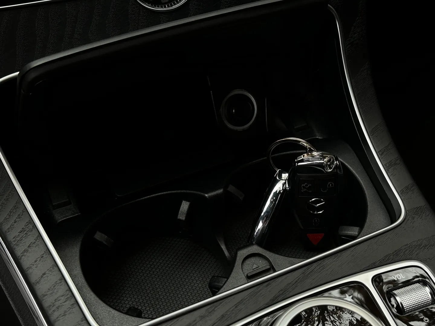 Mercedes Benz C43 AMG Sedan — photo 46