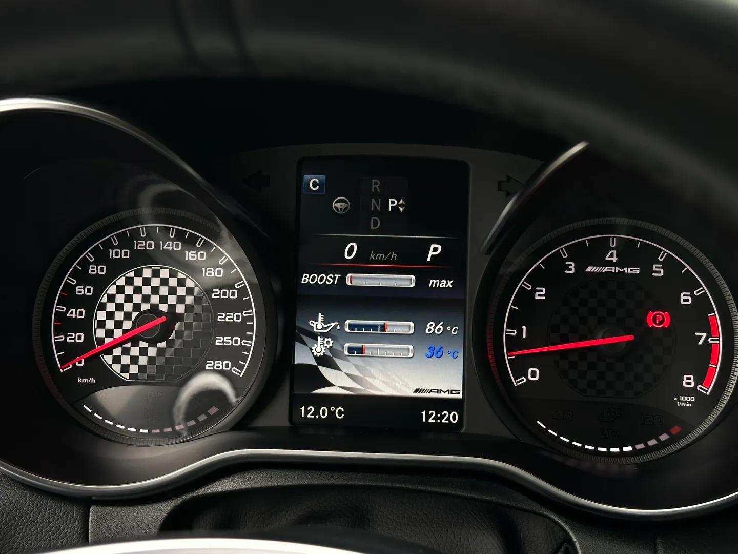 Mercedes Benz C43 AMG Sedan — photo 73