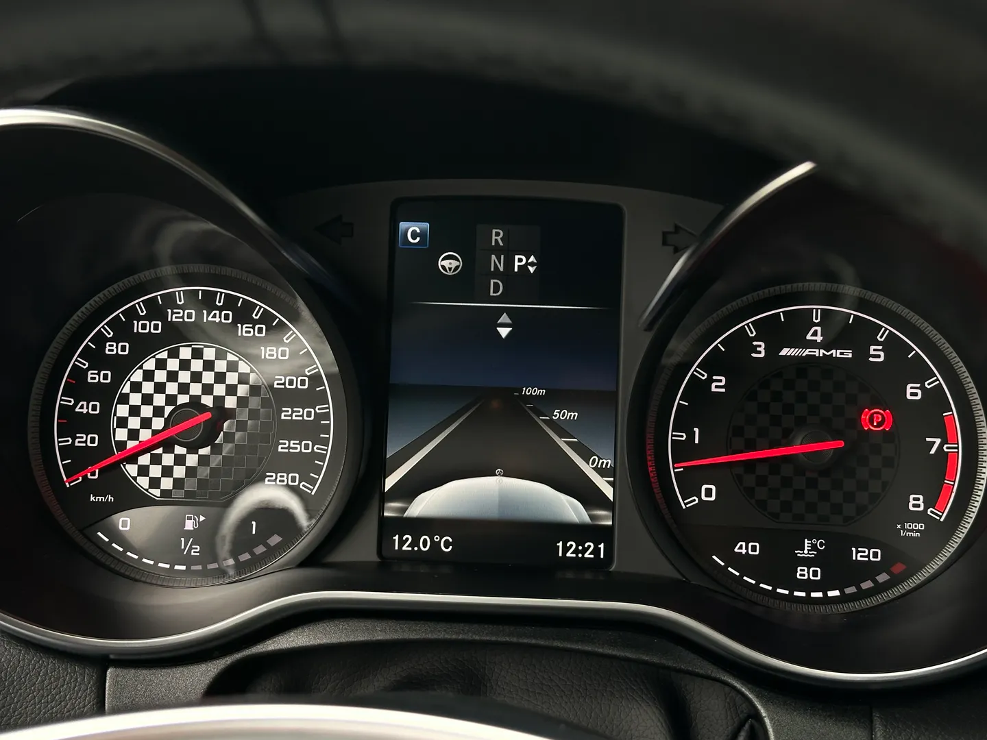 Mercedes Benz C43 AMG Sedan — photo 74