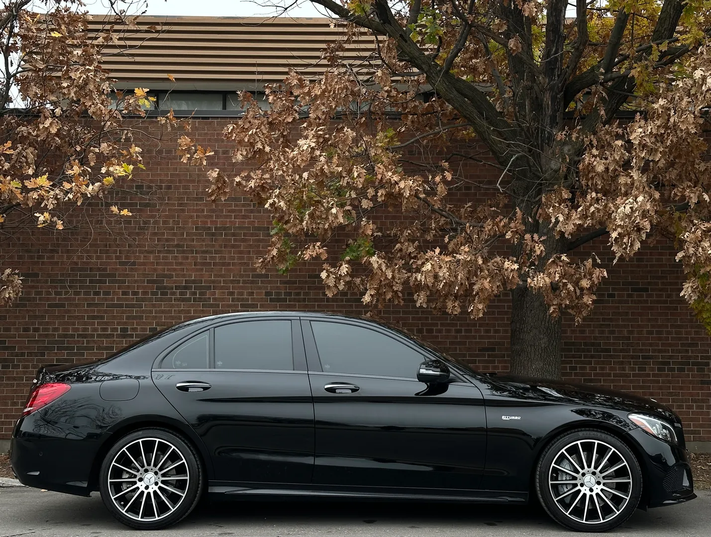 Mercedes Benz C43 AMG Sedan — photo 87