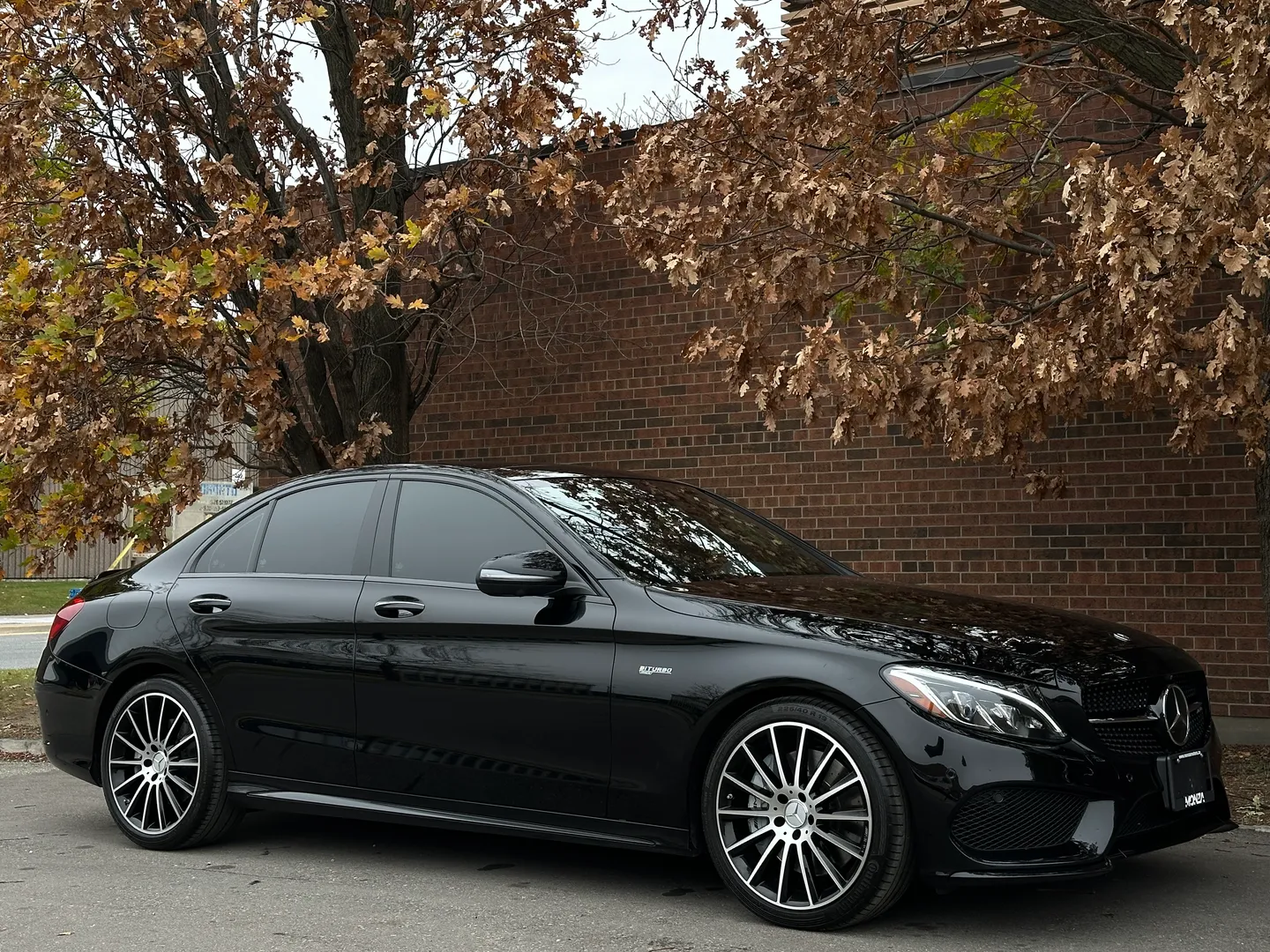 Mercedes Benz C43 AMG Sedan — photo 90