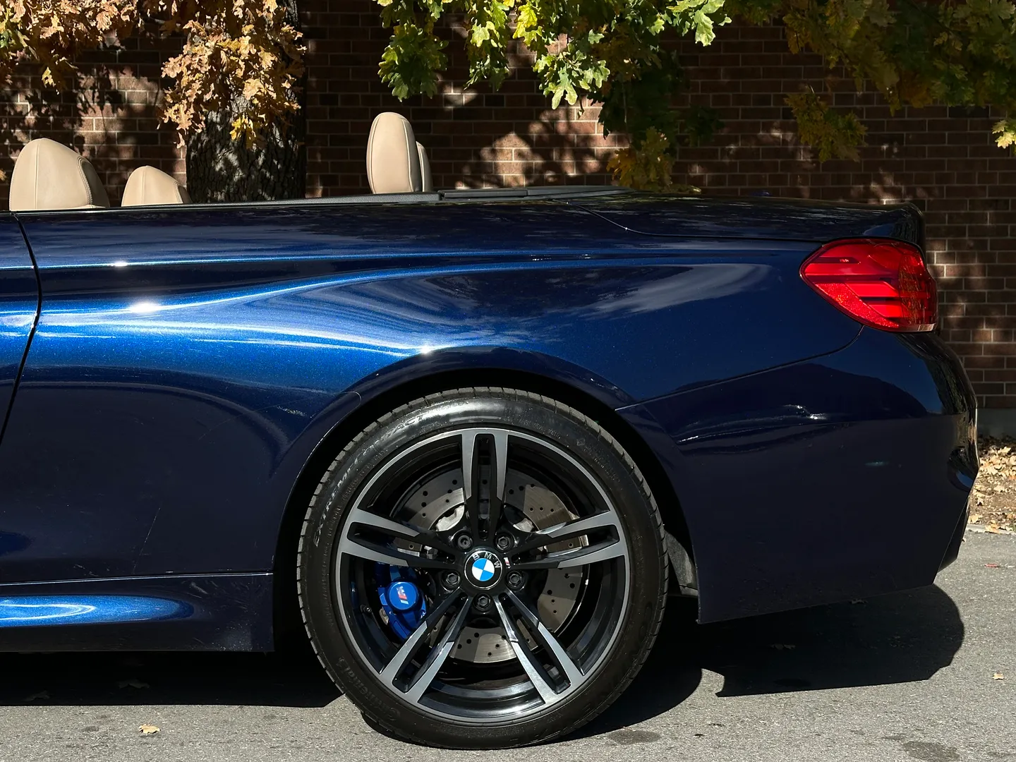BMW M4 6 Speed Manual Cabriolet — photo 11